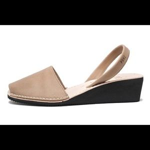 PONS AVARCAS SLINGBACK SANDALS